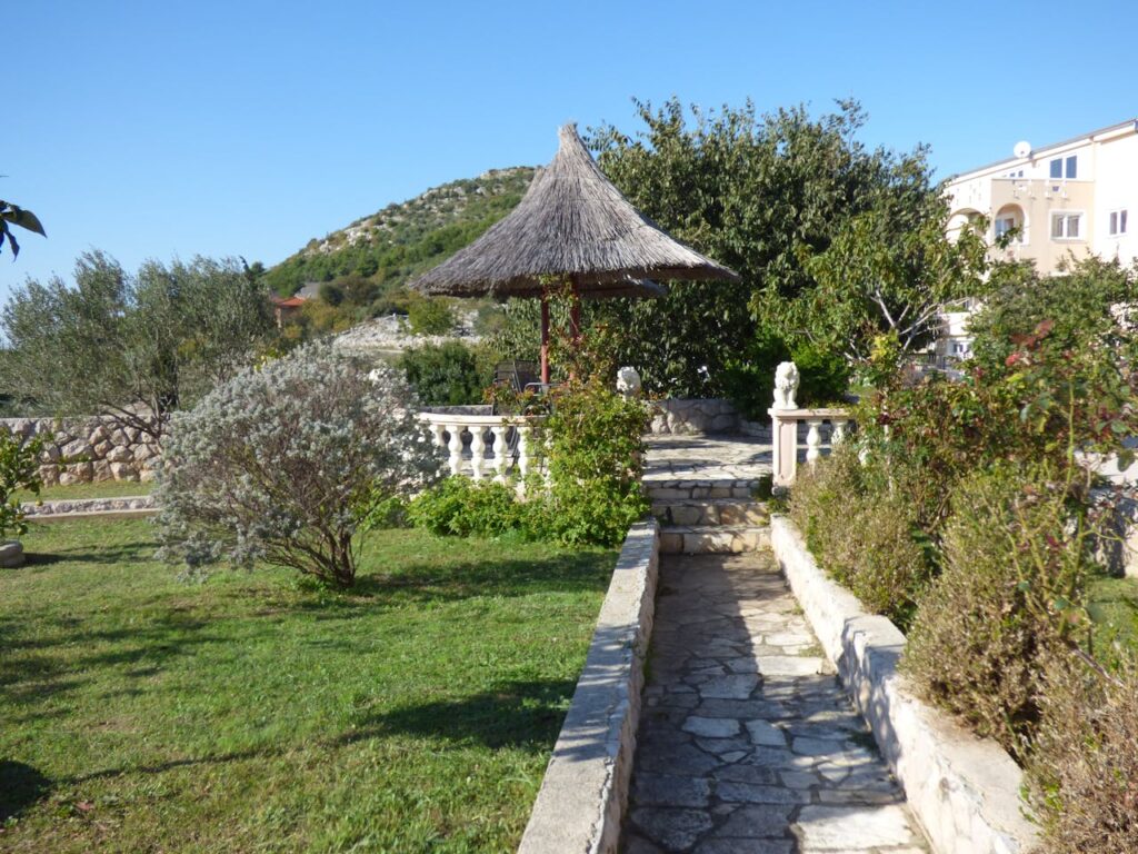 Resoran 3